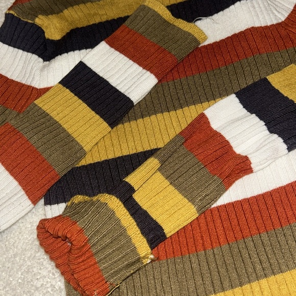 Fall colors - Picture 3 of 3